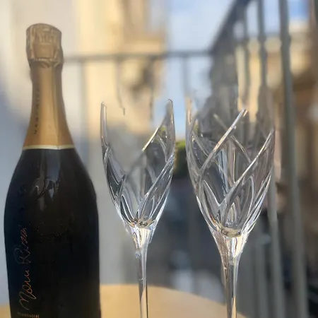 Alojamento de Acomodação e Pequeno-almoço Flame Catânia